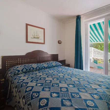 Hotel Antares