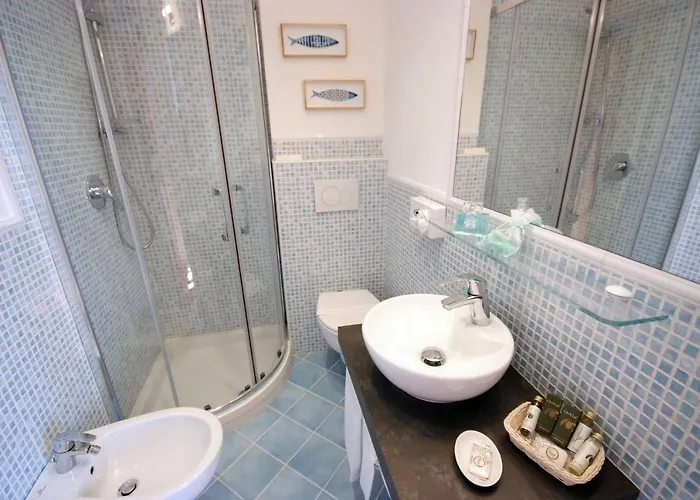 Antares Hotel 3*